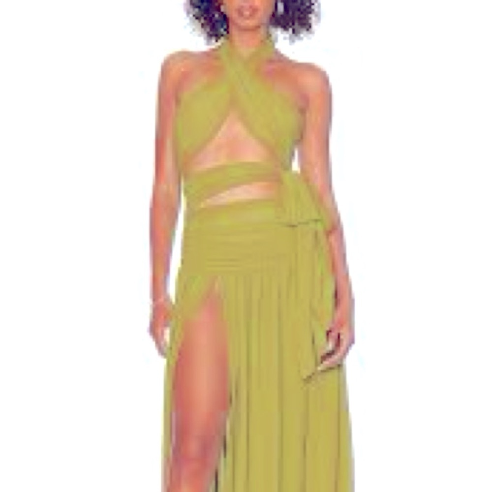 ✔️#10 Brand new with tags NBD Aurora, maxi dress in green